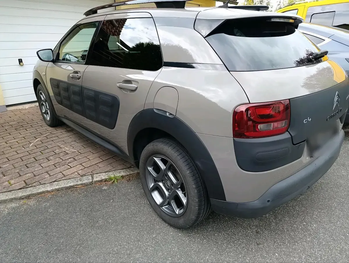 Używany Citroën C4 Shine 99 KM (72 kW) 2015 SUV