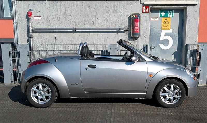 Gebraucht Ford StreetKa 95 PS (69 kW) 2004 Silber Cabrio