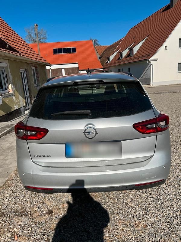 Gebraucht Opel Insignia 170 PS (125 kW) 2018 Grau Kombi