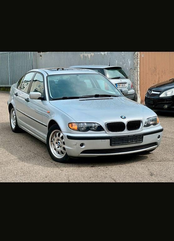 Gebraucht BMW 318 143 PS (105 kW) 2004 Silber Limousine