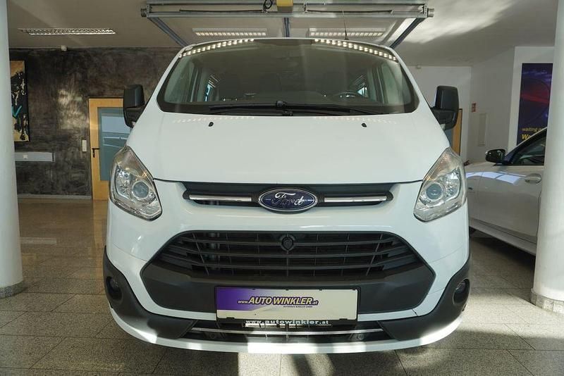 Gebraucht Ford Transit Trend 105 PS (77 kW) 2016 Weiß Van / Kleinbus