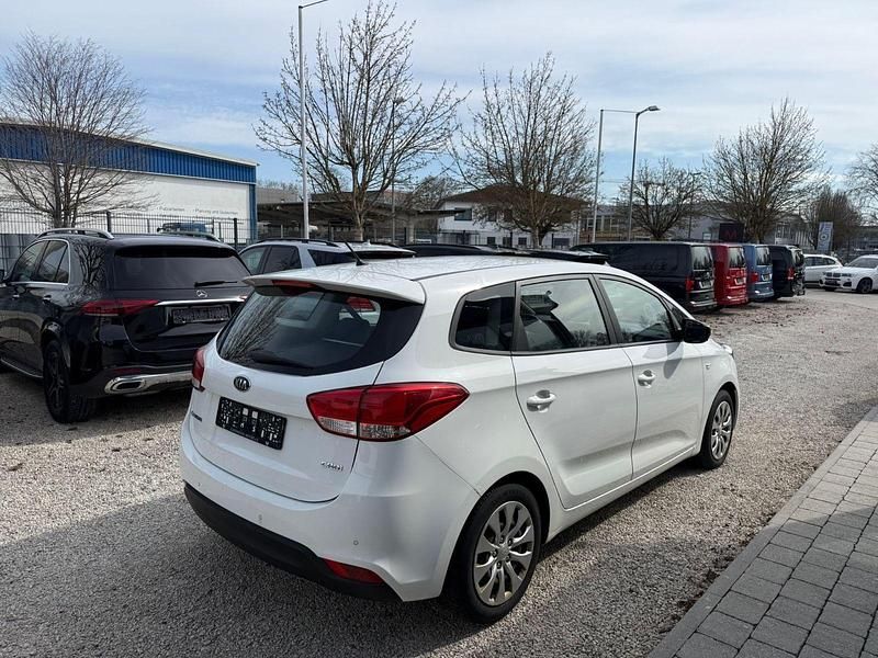 Gebraucht Kia Carens Vision 116 PS (85 kW) 2014 Weiß Van / Kleinbus