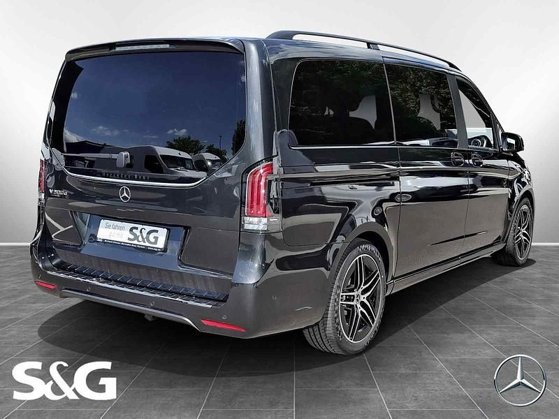 Gebraucht Mercedes V300 Style 237 PS (174 kW) 2025 Grau Van / Kleinbus