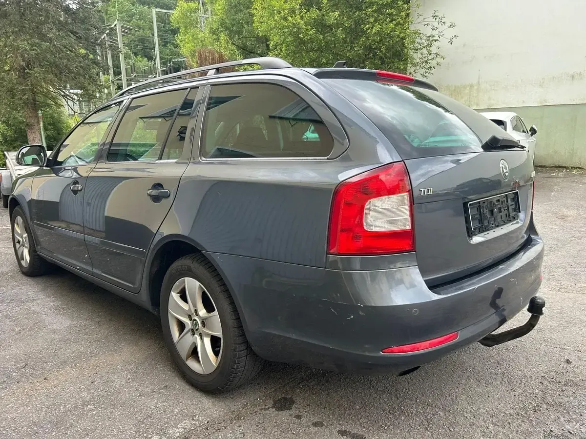 Gebraucht Skoda Octavia 110 PS (80 kW) 2010 Grau Cabrio