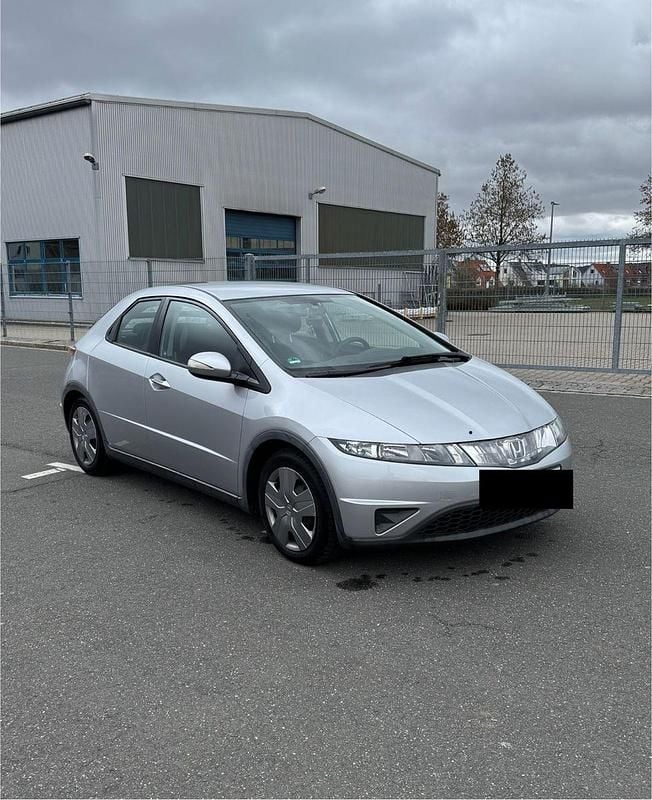 Gebraucht Honda Civic LS 83 PS (61 kW) 2008 Silber Limousine