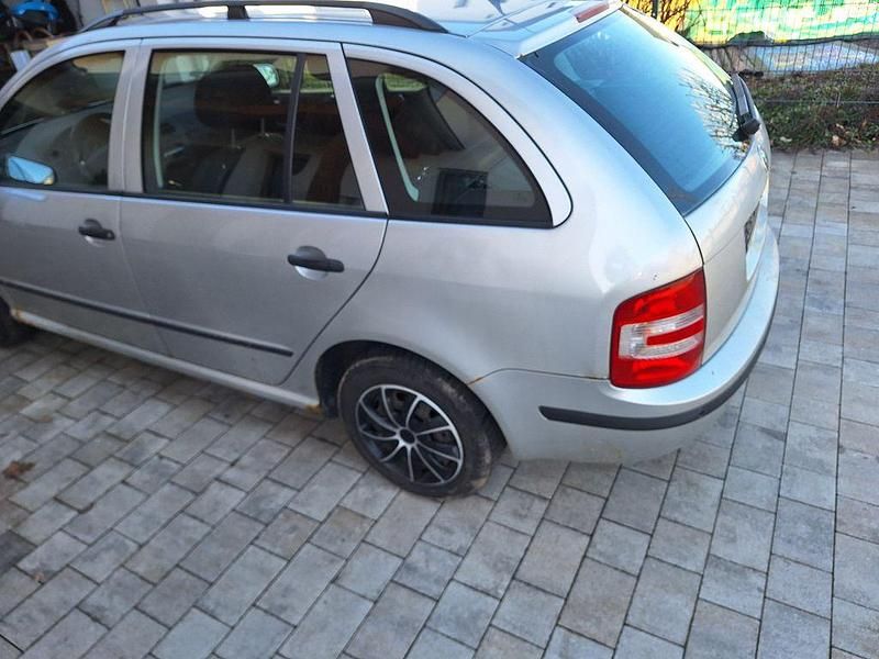 Gebraucht Skoda Fabia 101 PS (74 kW) 2005 Kombi