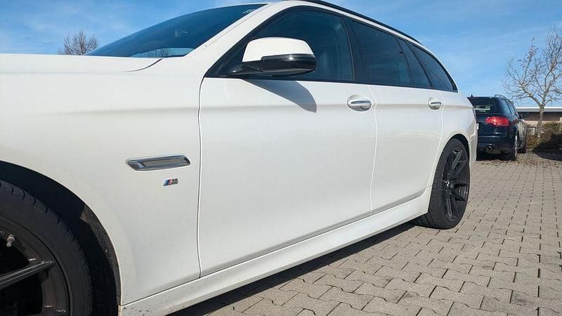 Gebraucht BMW 535 Shadowline 313 PS (230 kW) 2015 Weiß Kombi