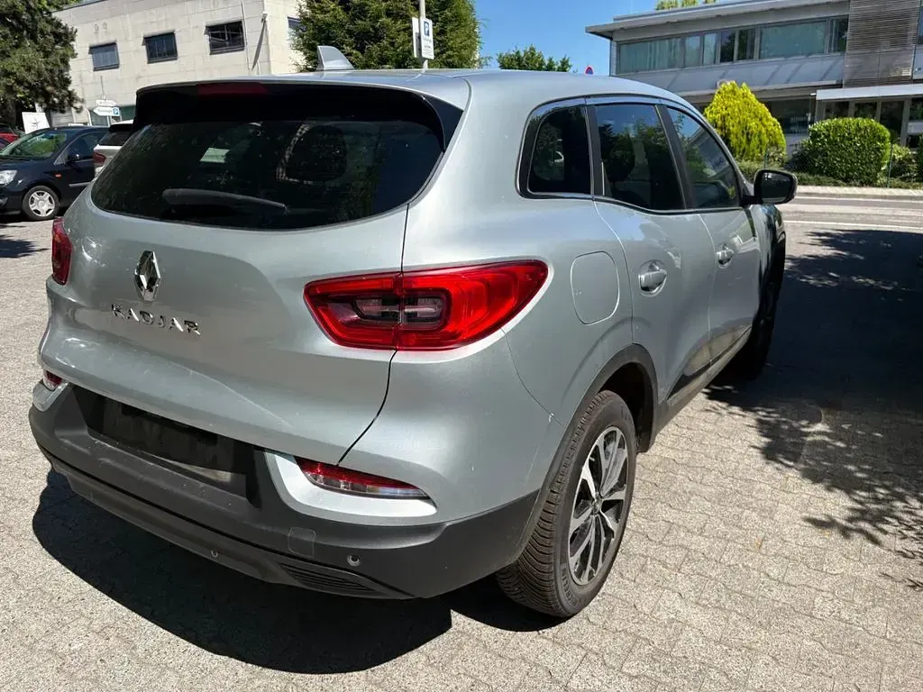 Gebraucht Renault Kadjar 116 PS (85 kW) 2022 Silber SUV