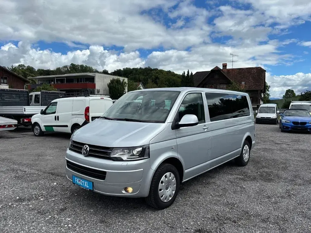 Gebraucht VW Transporter Comfortline 140 PS (102 kW) 2015 Silber Van