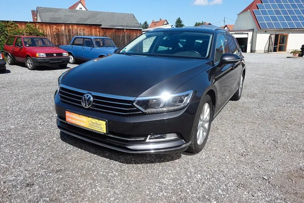 Gebraucht VW Passat Highline 150 PS (110 kW) 2017 Mangangrau metallic Kombi