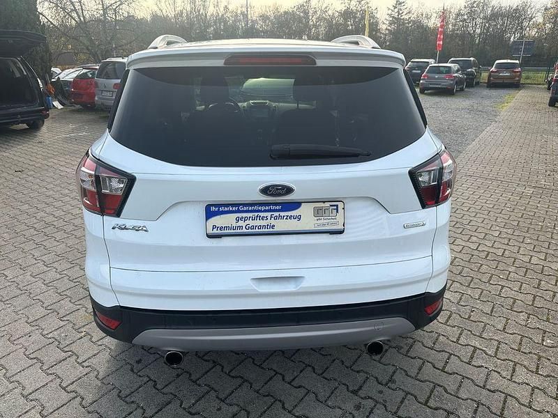 Gebraucht Ford Kuga Cool & Connect 150 PS (110 kW) 2018 Weiß SUV