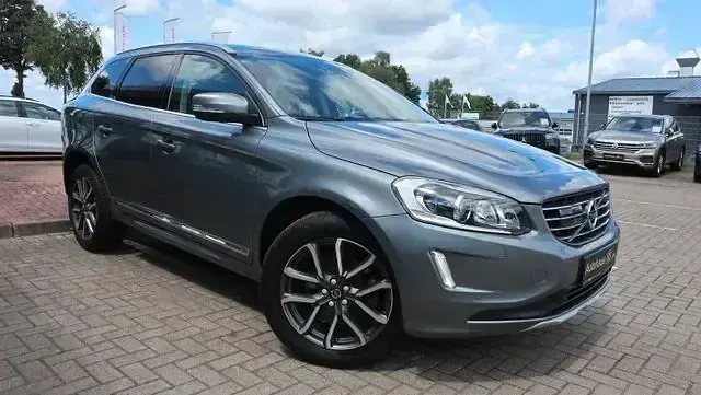 Gebraucht Volvo XC60 Summum 190 PS (139 kW) 2016 Grau SUV