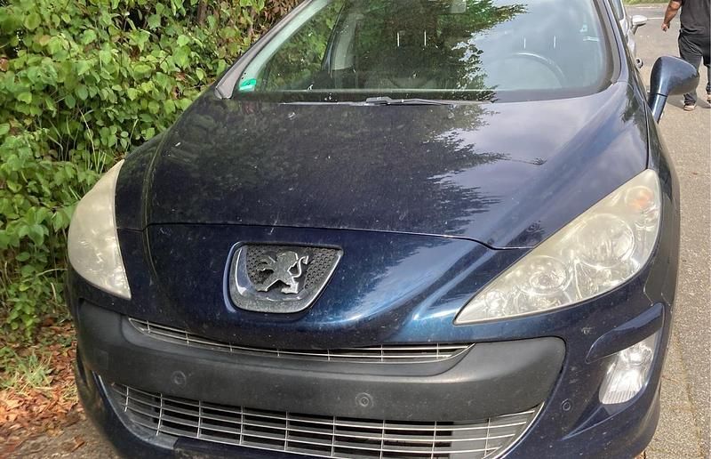 Blau Gebraucht 2010 Peugeot 308 Kombi | 1.299 € (Guter Preis) - Bild 1/2