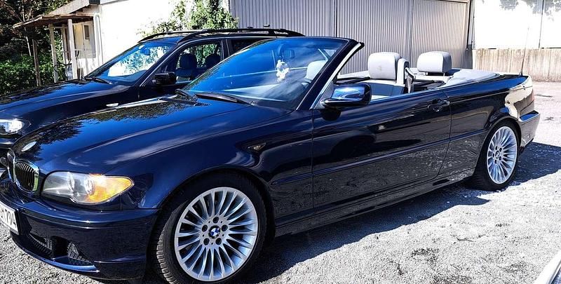 Blau Gebraucht 2004 BMW 320 Cabriolet Cabrio | 9.500 € (Fairer Preis) - Bild 1/3
