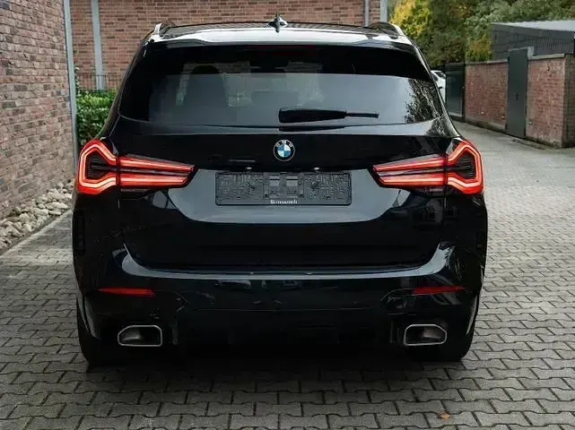 Second-hand BMW X3 M Sport 190 CP (139 kW) 2024 Negru SUV