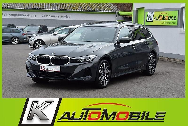 Dravitgrau metallic Gebraucht 2024 BMW 320 Sport Line Kombi | 37.980 € (Fairer Preis) - Bild 1/4