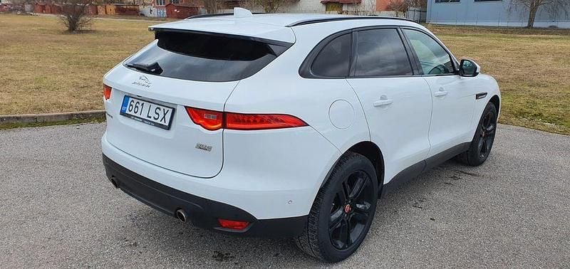 Gebraucht Jaguar F-Pace Prestige 300 PS (220 kW) 2017 Weiß SUV