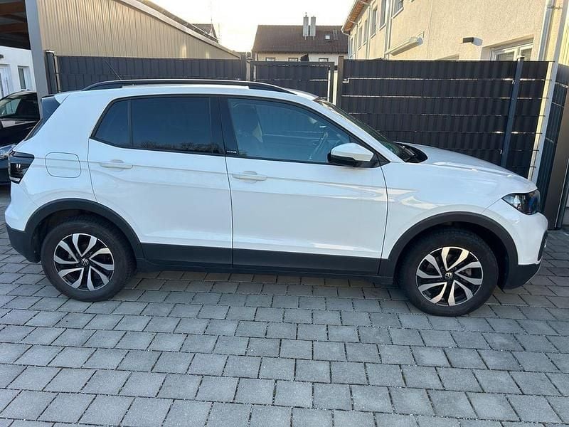 Gebraucht VW T-Cross Active 110 PS (80 kW) 2021 Weiß SUV
