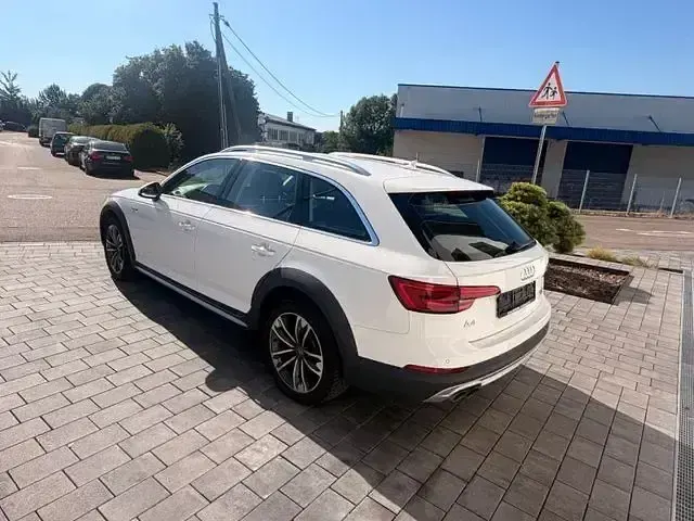 Gebraucht Audi A4 Allroad Ambiente 218 PS (160 kW) 2016 Ibisweiss Kombi