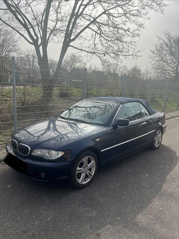 Gebraucht BMW 325 Cabriolet 192 PS (141 kW) 2006 Blau Cabrio