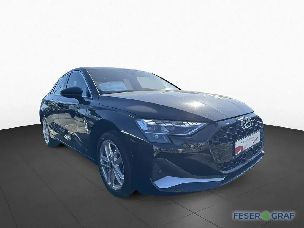 Gebraucht Audi A3 Advanced Plus 150 PS (110 kW) 2025 Mythosschwarz metallic Limousine