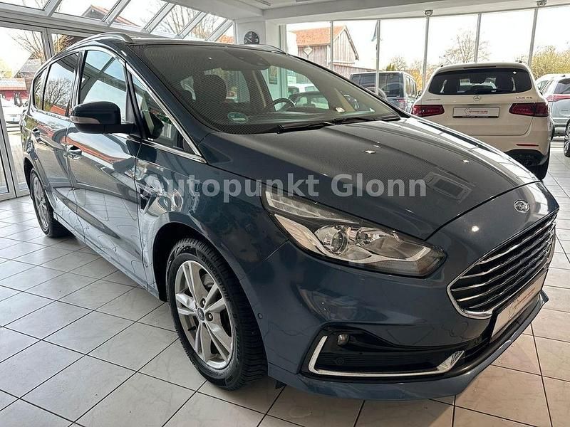 Gebraucht Ford S-MAX Titanium 190 PS (139 kW) 2021 Blau Van / Kleinbus