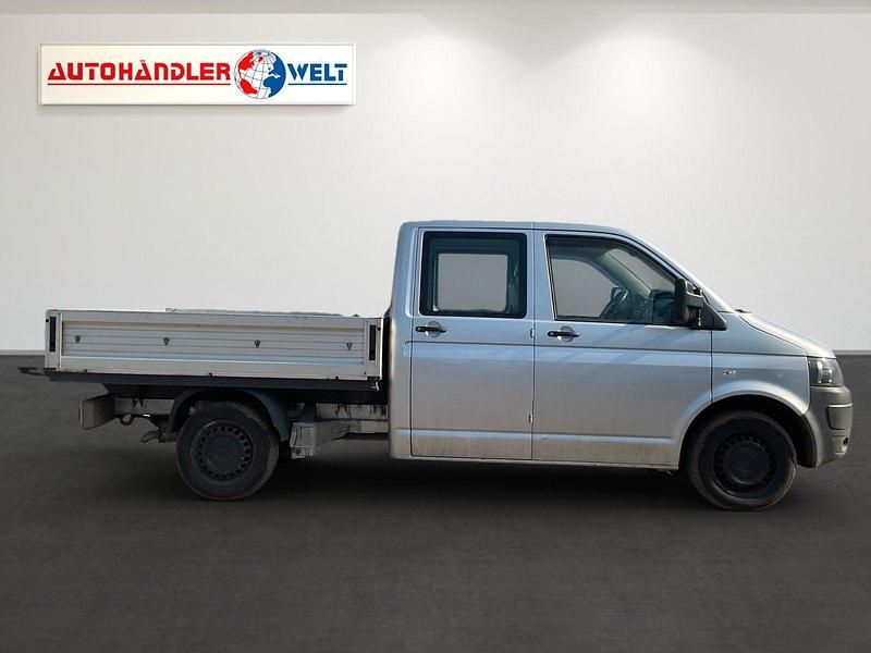 Gebraucht VW Transporter 102 PS (75 kW) 2010 Reflexsilber metallic Van