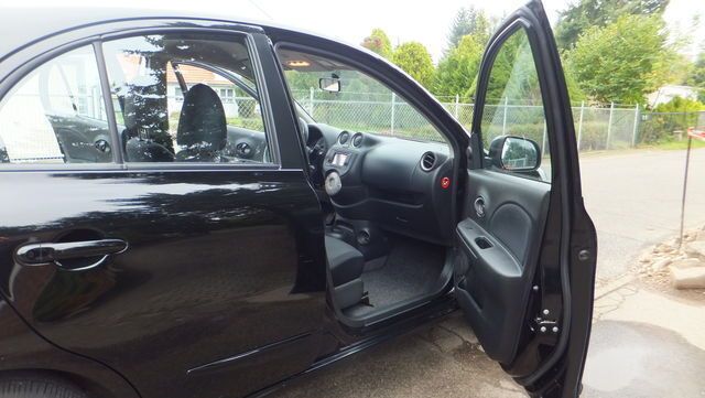 Gebraucht Nissan Micra Acenta 109 PS (80 kW) 2011 Schwarz metallic Kleinwagen