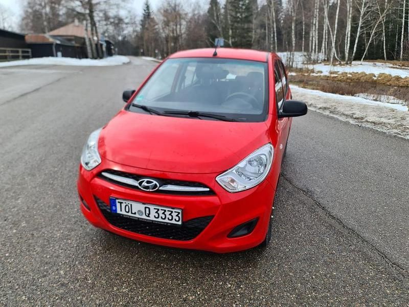 Rot Gebraucht 2013 Hyundai i10 Classic Kleinwagen | 3.200 € (Guter Preis) - Bild 1/4