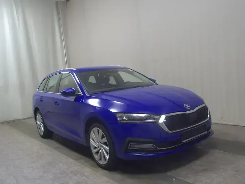 Gebraucht Skoda Octavia Style 204 PS (150 kW) 2021 Blau Kombi