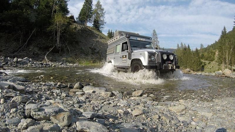 Gebraucht Land Rover Defender 150 PS (110 kW) 2012 Silber SUV