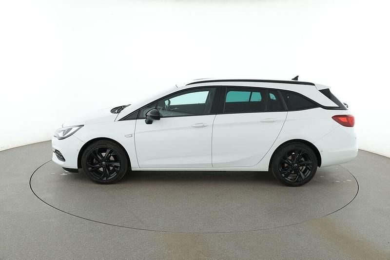 Używany Opel Astra Ultimate 2022 Biały Hatchback