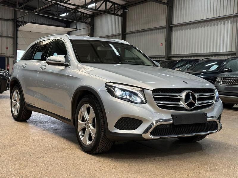 Gebraucht Mercedes GLC220 170 PS (125 kW) 2018 Silber SUV