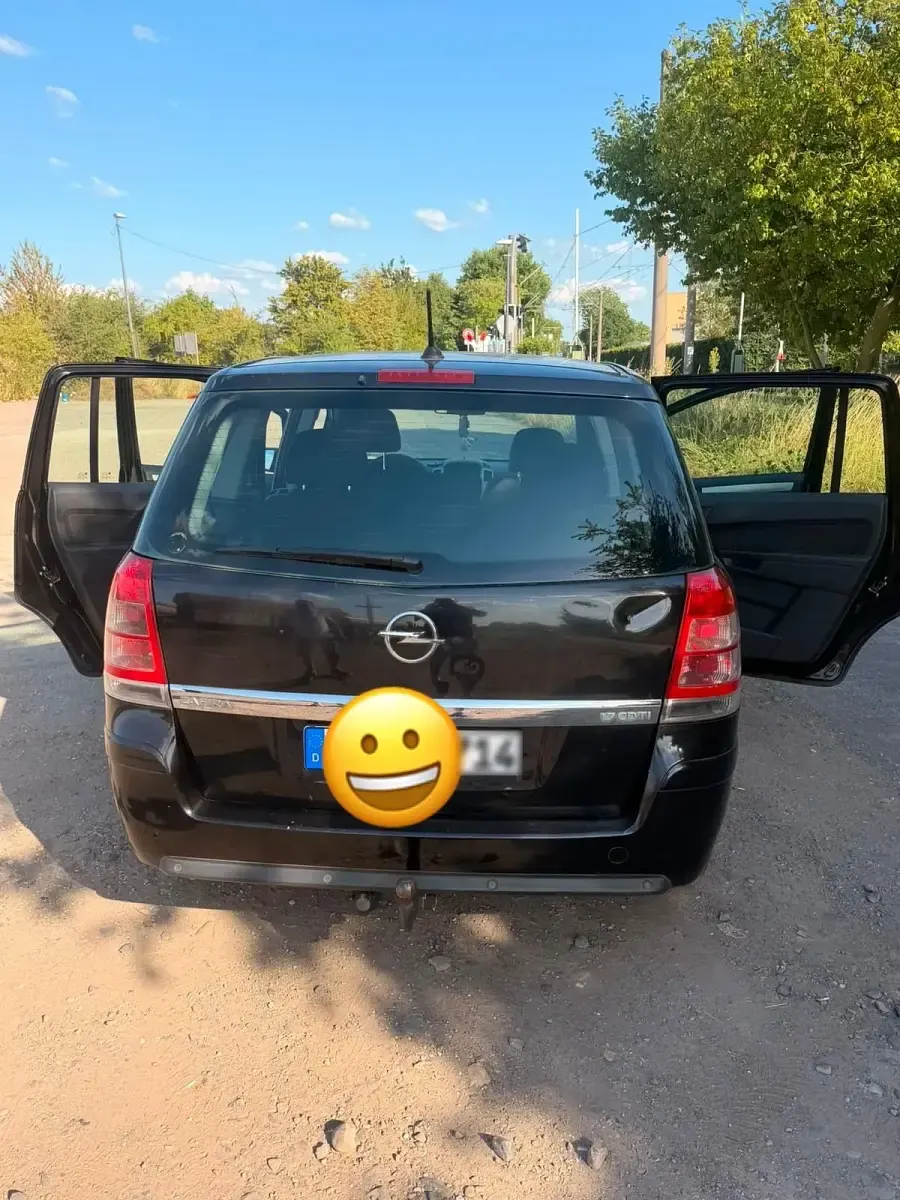 Gebraucht Opel Zafira 125 PS (91 kW) 2008 Schwarz Van / Kleinbus
