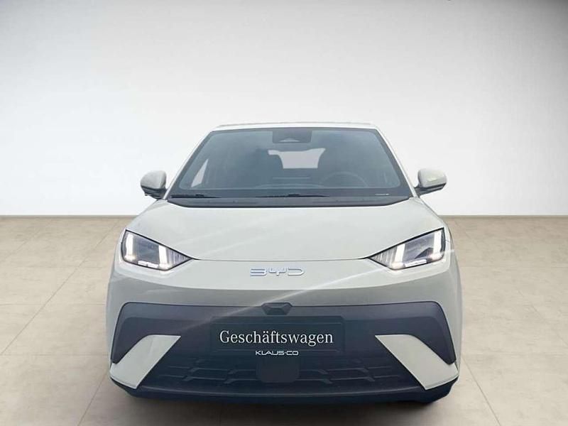 Gebraucht BYD Dolphin Surf Comfort 114 kW (156 PS) 2026 Apricity white Kleinwagen