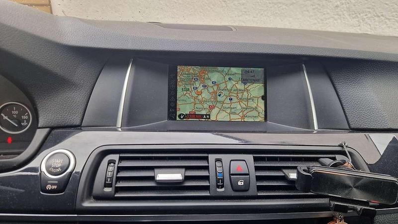 Gebraucht BMW 520 184 PS (135 kW) 2013 Schwarz Kombi