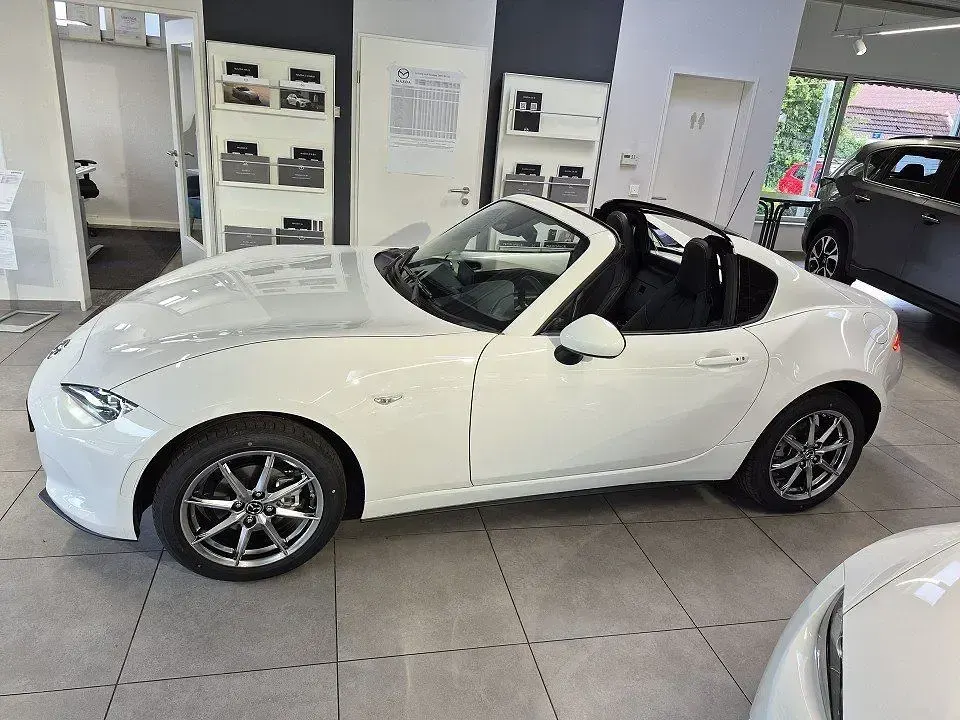 Ny Mazda MX5 Exclusive 132 HK (97 kW) 2026 Hvid Cabriolet