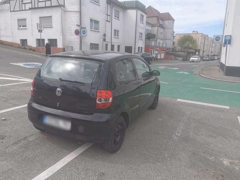Second-hand VW Fox 55 CP (40 kW) 2007 Negru Hatchback