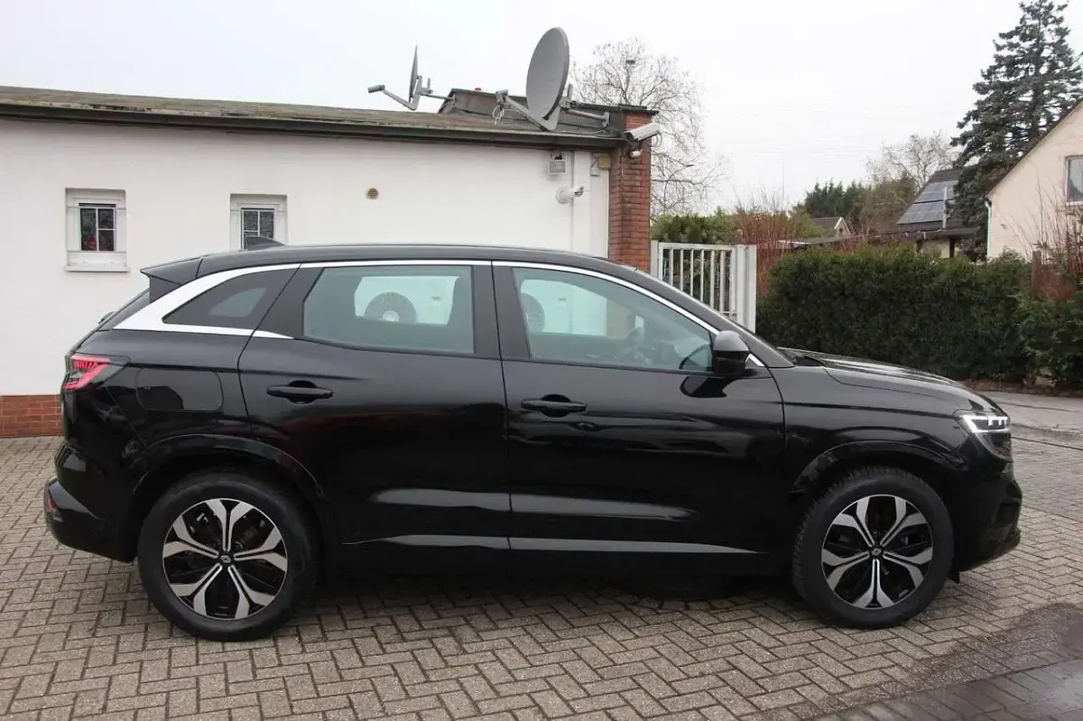 Gebraucht Renault Austral Evolution 158 PS (116 kW) 2024 Sternen schwarz SUV