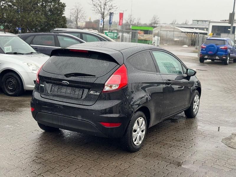 Gebraucht Ford Fiesta SYNC Edition 101 PS (74 kW) 2014 Schwarz Kleinwagen