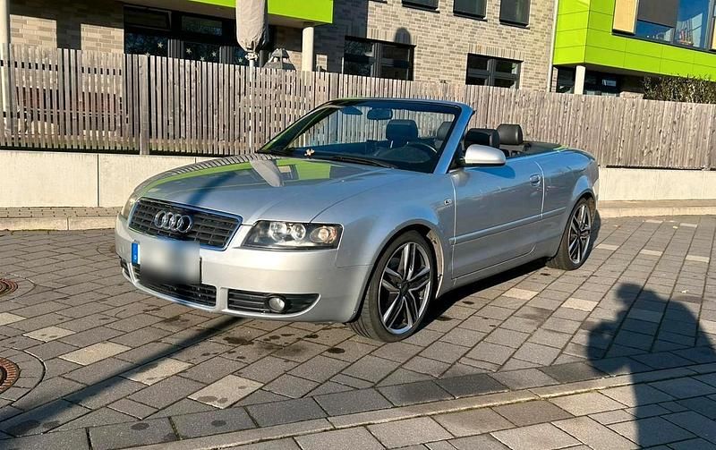 Silber Gebraucht 2003 Audi A4 Cabriolet Cabrio | 2.399 € (Superpreis) - Bild 1/4