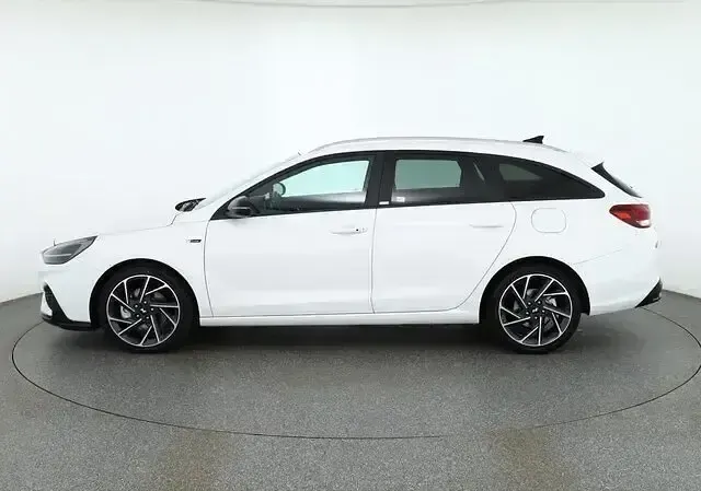 Gebraucht Hyundai i30 N Line 136 PS (100 kW) 2021 Weiß Kombi