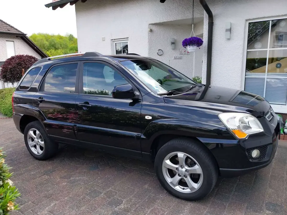 Gebraucht Kia Sportage EX 141 PS (103 kW) 2009 Schwarz SUV