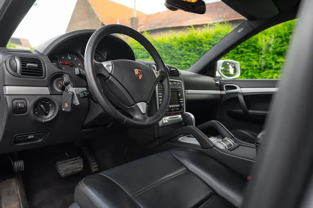 Gebraucht Porsche Cayenne 239 PS (175 kW) 2009 Silber SUV