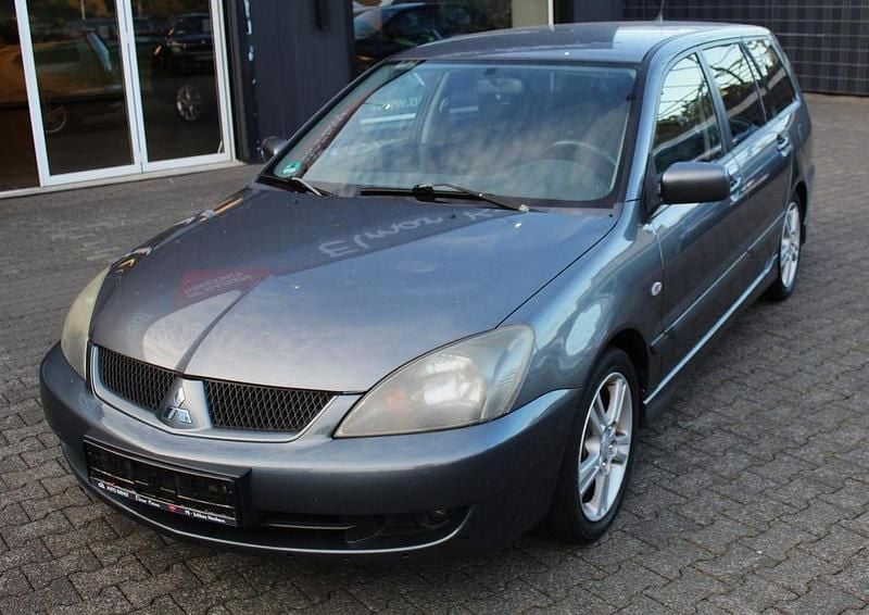 Grau Gebraucht 2006 Mitsubishi Lancer Limousine | 1.500 € (Fairer Preis) - Bild 1/4