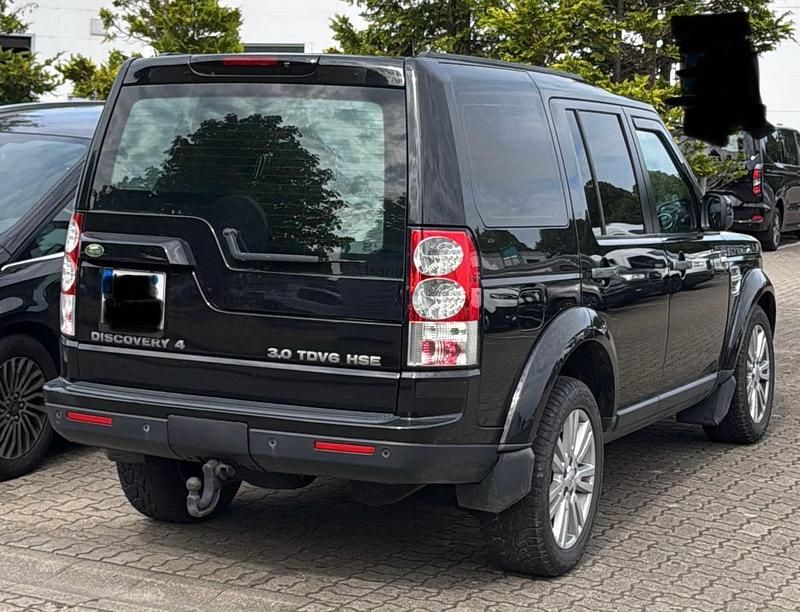 Schwarz Gebraucht 2010 Land Rover Discovery 4 HSE SUV | 16.300 € - Bild 1/4