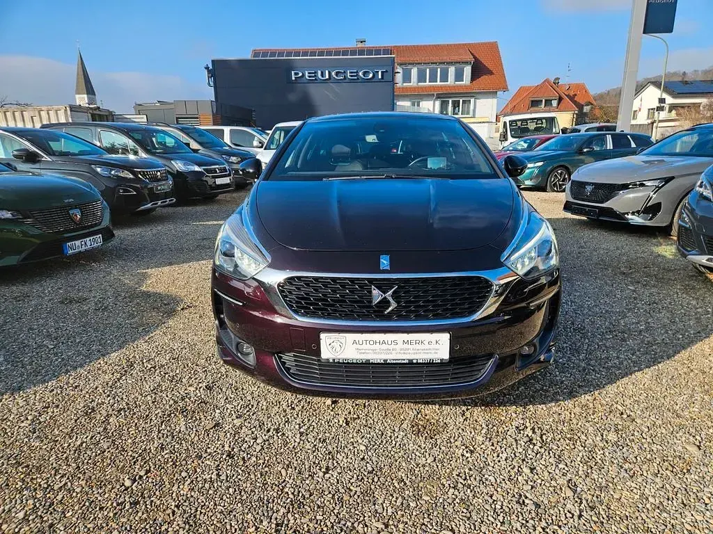 Gebraucht DS Automobiles DS5 179 PS (131 kW) 2016 Lackierung whisper oder purple Kleinwagen