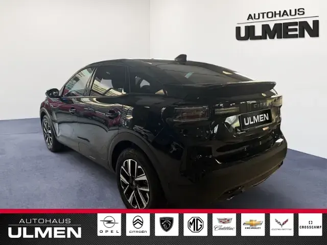 Nowe Citroën C4 131 KM (96 kW) 2025 Czarny SUV