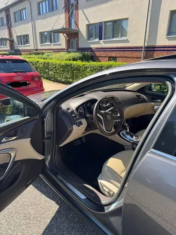 Gebraucht Opel Insignia Cosmo 220 PS (161 kW) 2010 Grau Limousine