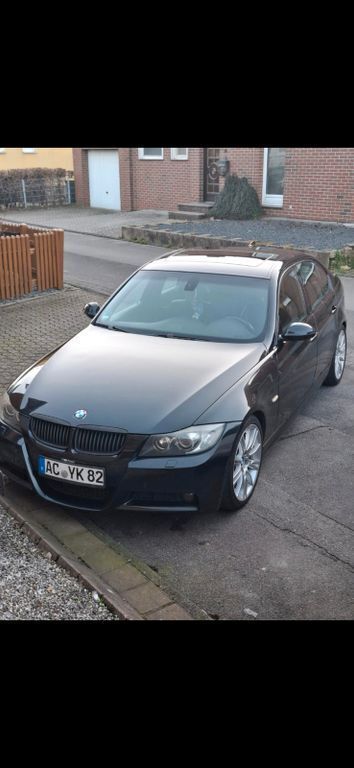 Schwarz Gebraucht 2006 BMW 325 M Sport Limousine | 6.500 € (Fairer Preis) - Bild 1/4